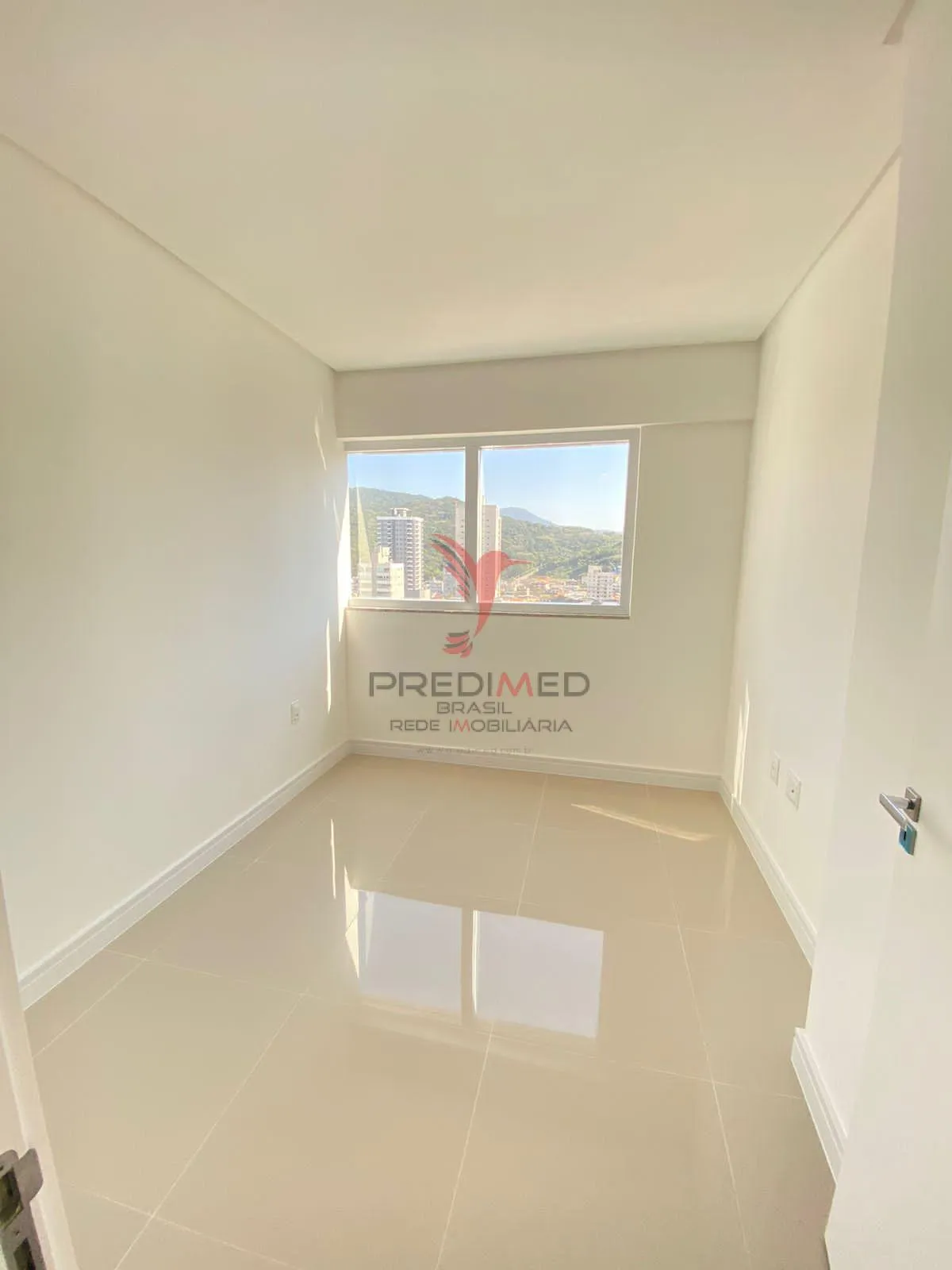 Imagem Apartamento no bairro Morretes com suíte!