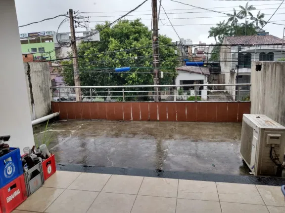 Imagem Casa com 5 Quartos à Venda, 280 m² em Marco - Belém