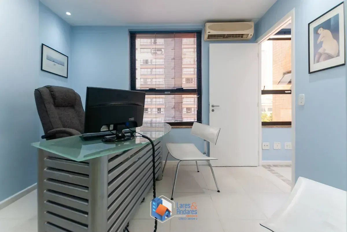 Imagem Conjunto comercial para venda em Vila Mariana, 60m²