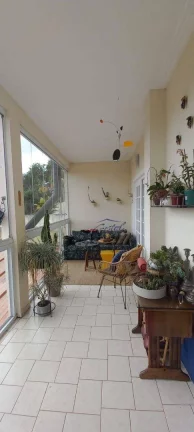 Imagem Casa com 3 quartos (1 suíte) à venda, 250 m² - Granja Viana - Cotia/SP