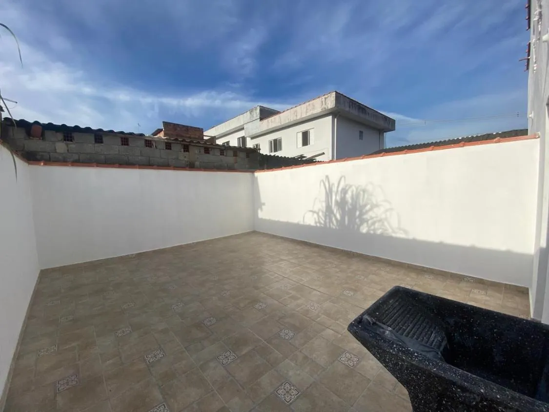 Imagem CASA NOVA COM 02 DORMITÓRIOS E ACEITA FINANCIAMENTO BANCÁRIO NO NOSSA SENHORA DO SION EM ITANHAÉM