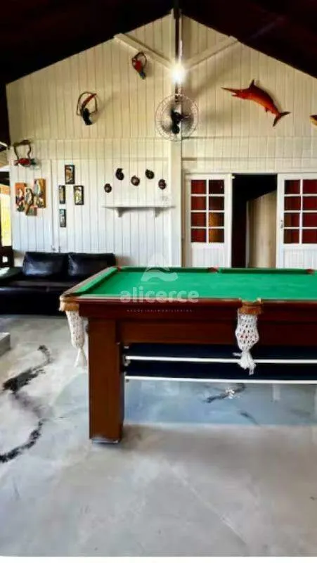 Imagem Casa à venda com 3 quartos , 200m² em Ribeirão da Ilha Florianópolis