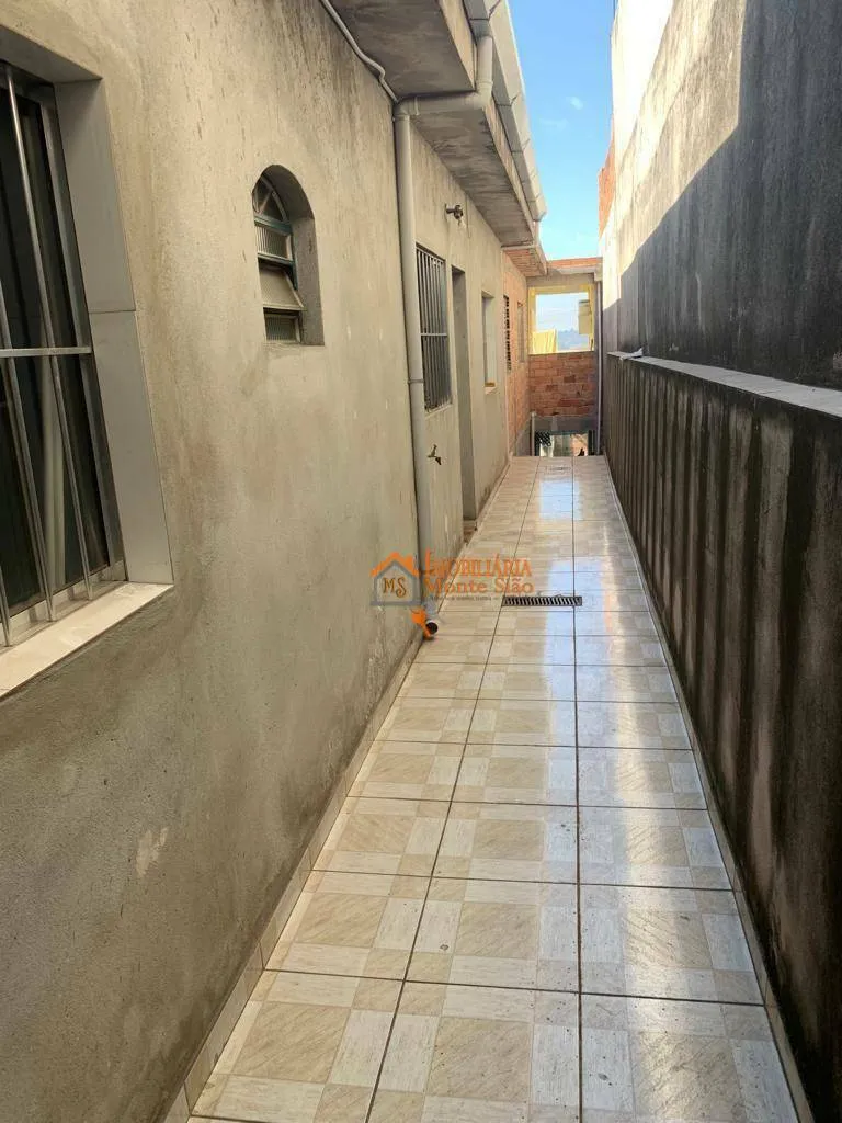 Imagem Casa com 3 dormitórios à venda por R$ 420.000,00 - Cidade Martins - Guarulhos/SP