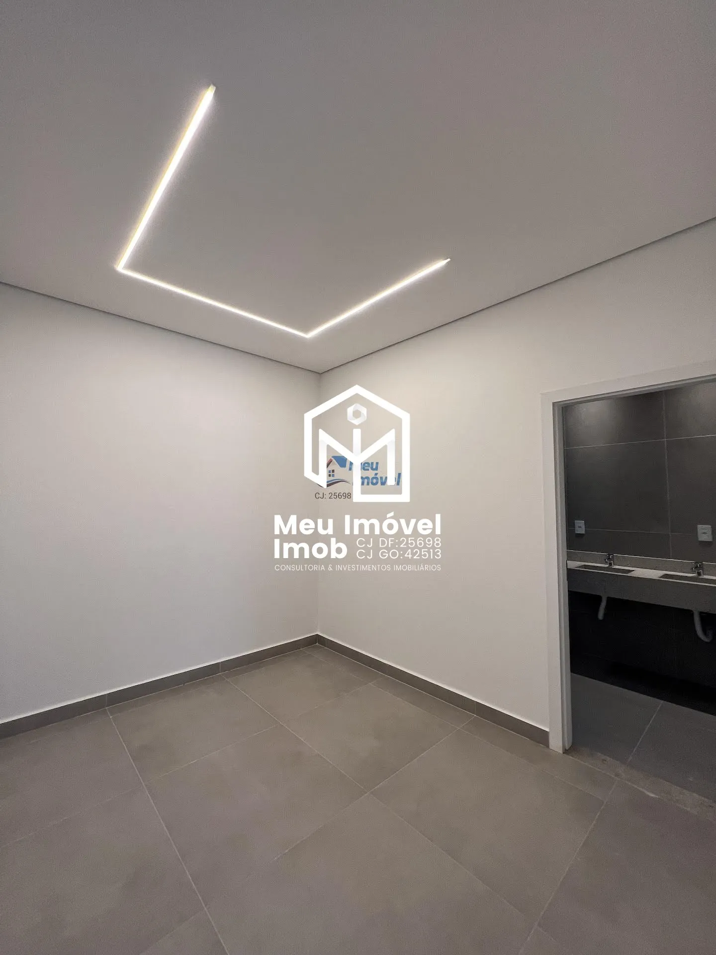 Imagem Aldeia III Casa 4 Quartos 2 Suítes 2 Vagas 190m² Lazer