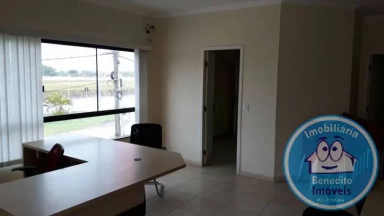 Imagem PRÉDIO COMERCIAL NA BR-367