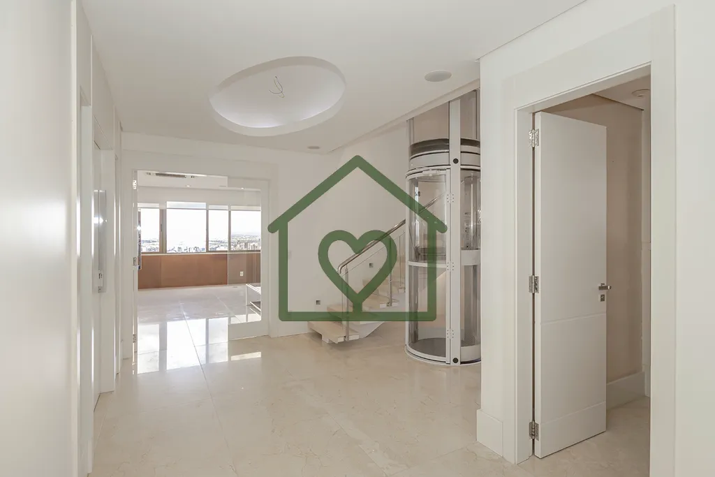 Imagem Cobertura Triplex com 3 dormitórios, sendo 2 suítes e gabinete + Terraços, Sauna e Fitness privat...