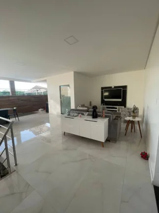 Imagem Casa Moderna à Venda no Conjunto Sol Nascente - 4/4 com Piscina e Área Gourmet