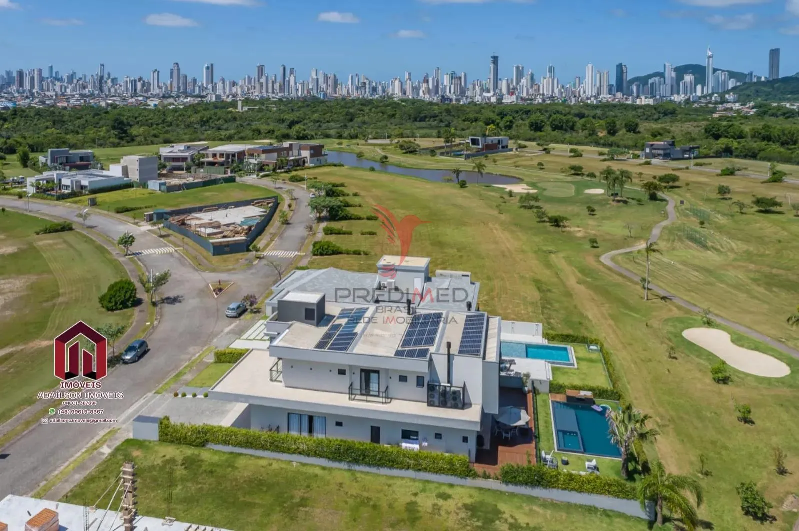 Imagem CASA A VENDA EM Condomínio Fechado Yacht &amp; Golf Clube Reserva Camboriú SC Brasil