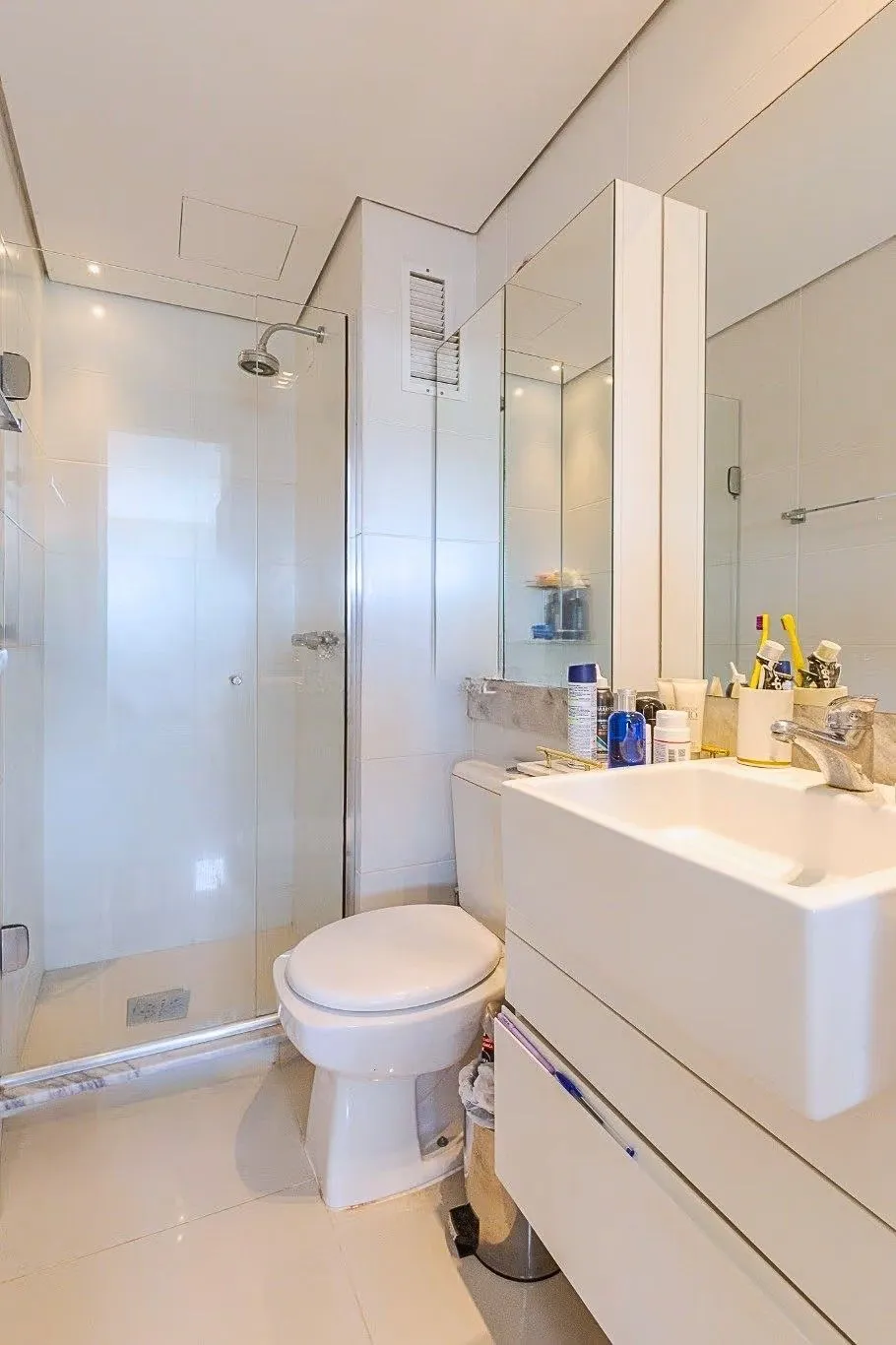 Imagem Apartamento Semi Mobiliado no Innside Home Resort
