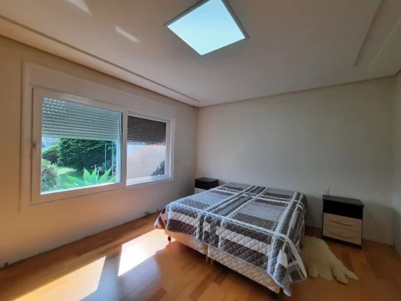 Imagem Casa 4 quartos sendo 1 suíte para venda no bairro Interlagos em Caxias do Sul