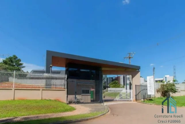Imagem Casa com 620 m², 04 suítes, 04 vagas em condomínio no Orleans/Santa Felicidade em Curitiba PR