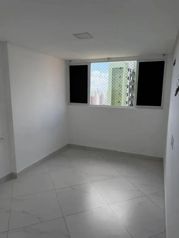 Imagem Apartamento de 54 m² no Vuarnet Home Service, em Miramar, João Pessoa, com 2 quartos, sendo 1 suíte, 2 banheiros e 2 vagas de garagem.