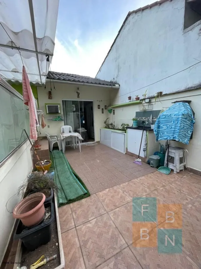 Imagem Casa em Condomínio para Venda em Rio de Janeiro / RJ no bairro Freguesia (Jacarepaguá)