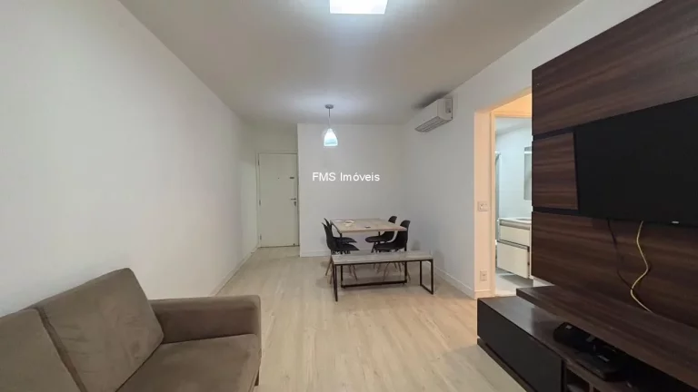 Imagem Apartamento para locação na Consolação: 3 quartos, 1 sala, 1 banheiro, 1 vaga de garagem, 128m². Confira!