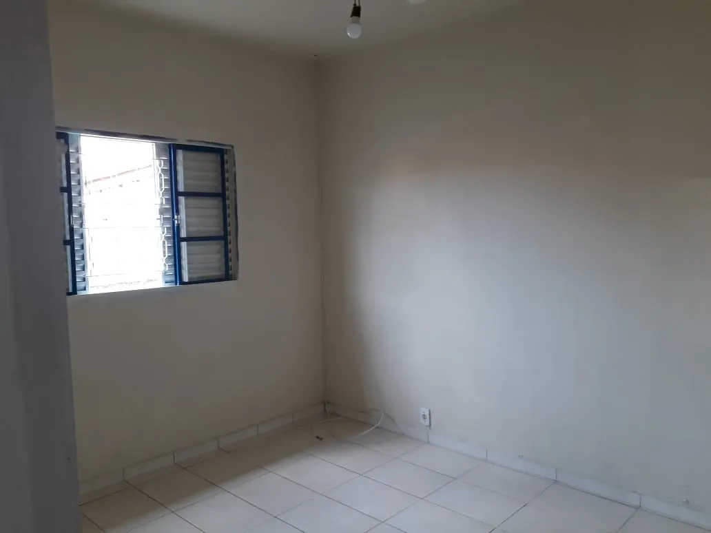 Imagem Casa à venda 2 Quartos, 2 Vagas, 250M², Vila Rica, Pindamonhangaba - SP