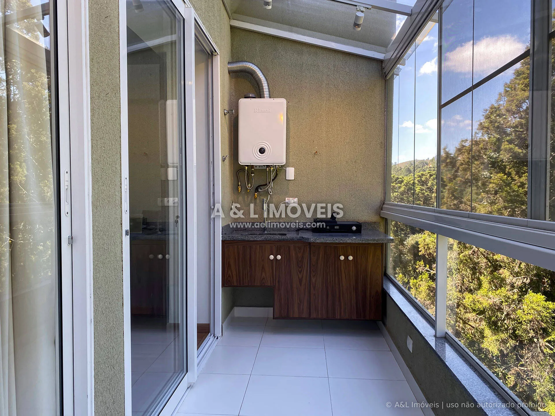 Imagem Apartamento duplex à venda em Campos do Jordão | 2 dormitórios | Capivari