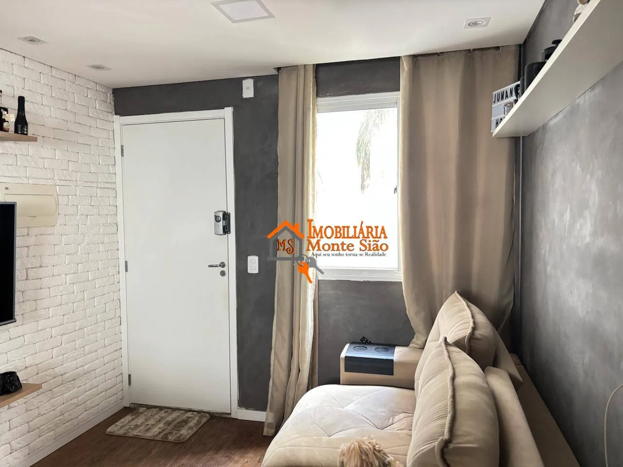 Foto do imóvel Oportunidade! Apto 37m² Reformado | 2 Dorms + Home Office | 1 Vaga