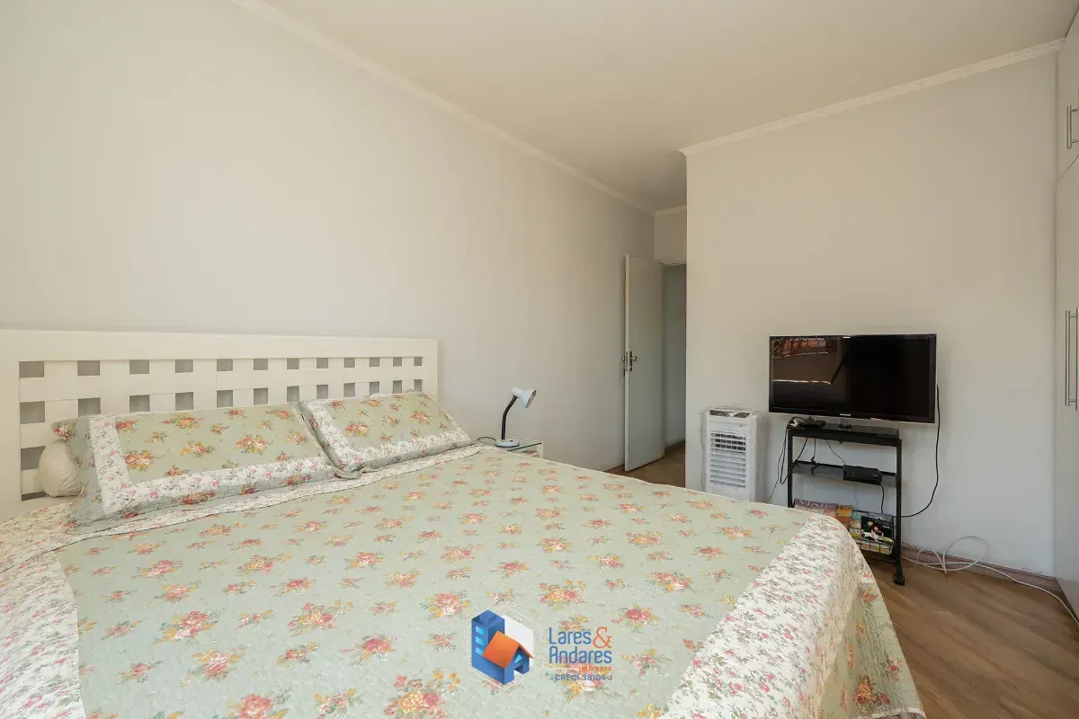 Imagem Sobrado para venda em Bosque da Saúde com 3 quartos, sendo 1 suíte, 149m²