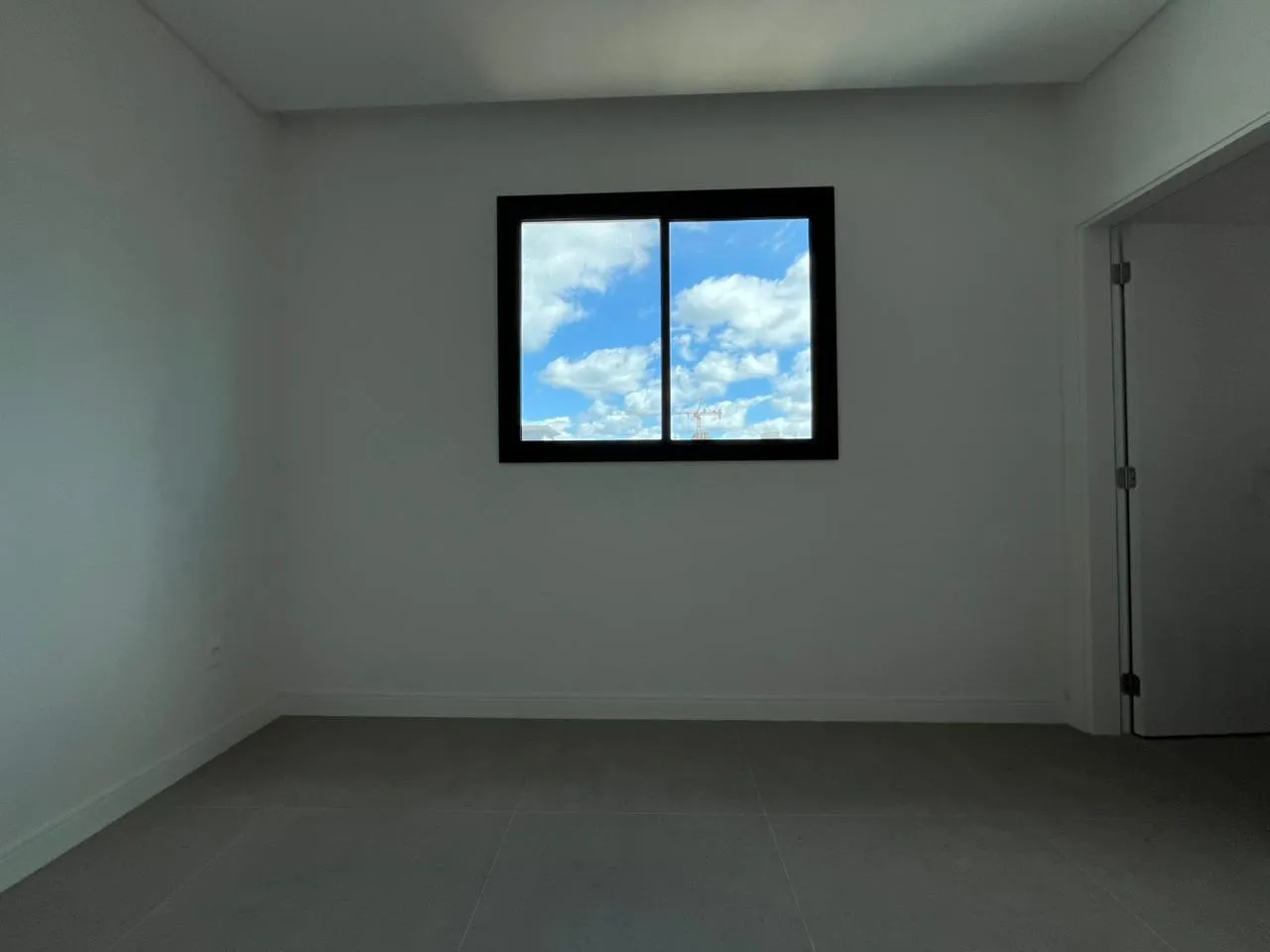 Imagem Apartamento com vista para o mar à venda com 137m2 por R$ 2.633.367,00