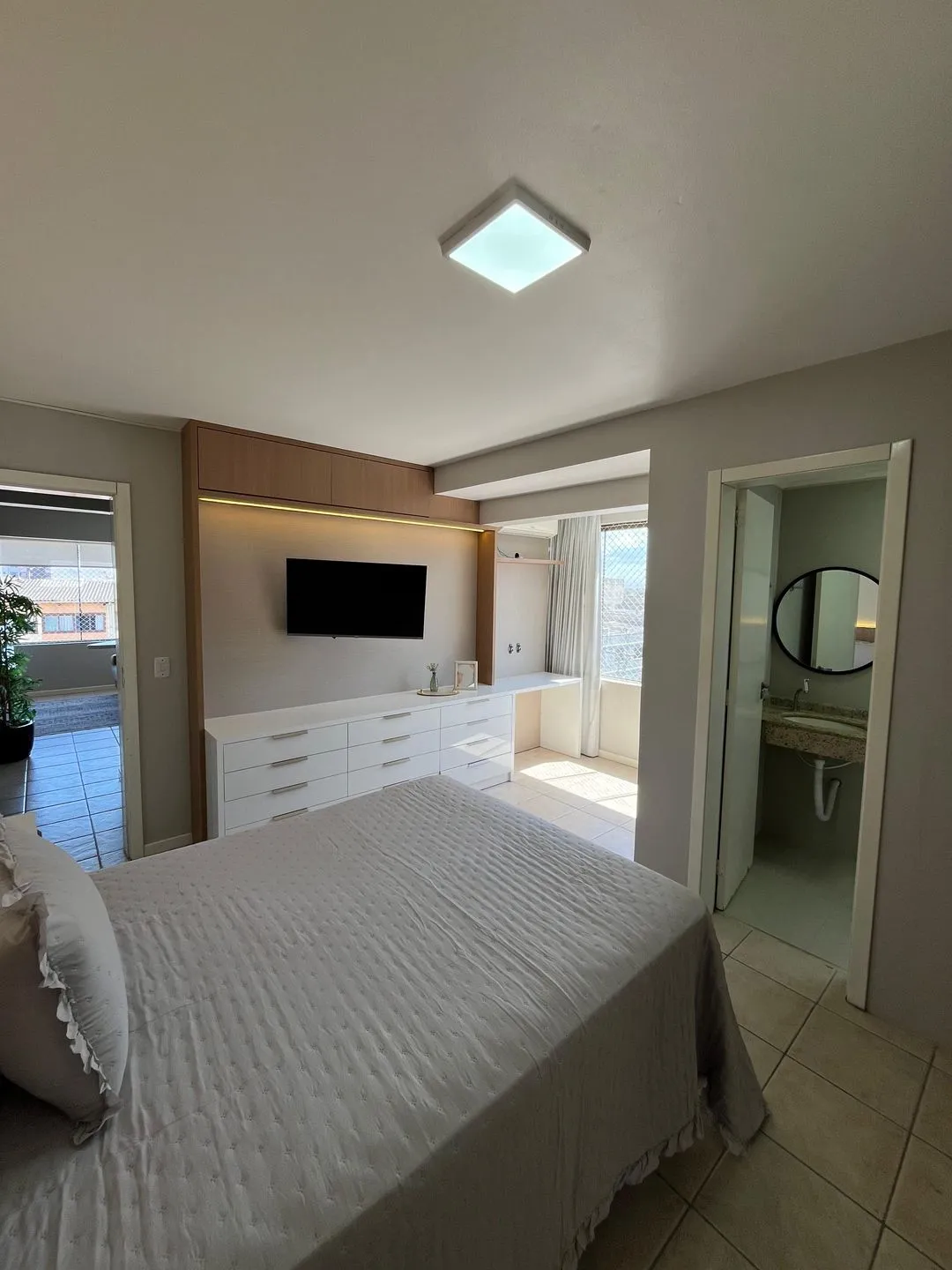 Imagem Apartamento à venda em Torres, Centro, com 2 quartos, 77,66m2