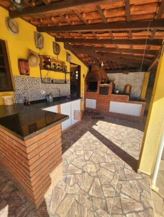 Imagem Chácara com 3 dormitórios à venda, 2700 m² por R$ 750.000,00 - Tenentes - Extrema/MG