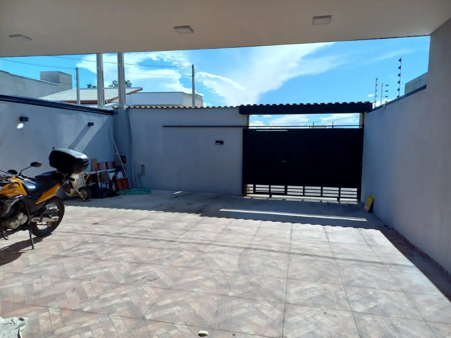 Imagem Casa à venda 2 Quartos, 1 Suite, 2 Vagas, 120M², Res. Santa Clara, Pindamonhangaba - SP