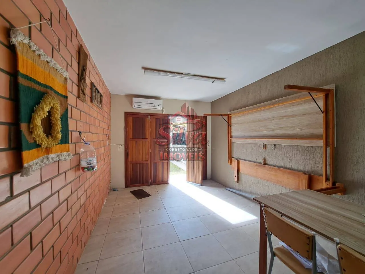 Imagem C1571| Casa 3 dormitórios com anexo a 75m do mar
