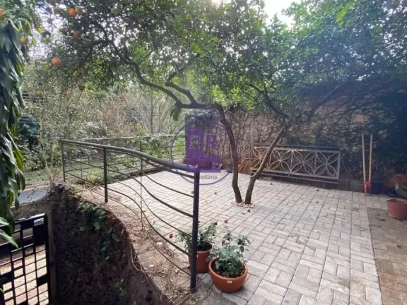 Imagem Linda e Espaçosa Casa situada no Jardim Higienópolis