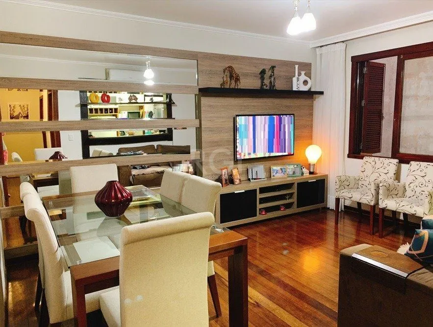 Imagem Apartamento no bairro Auxiliadora de 3 dormitórios e vaga