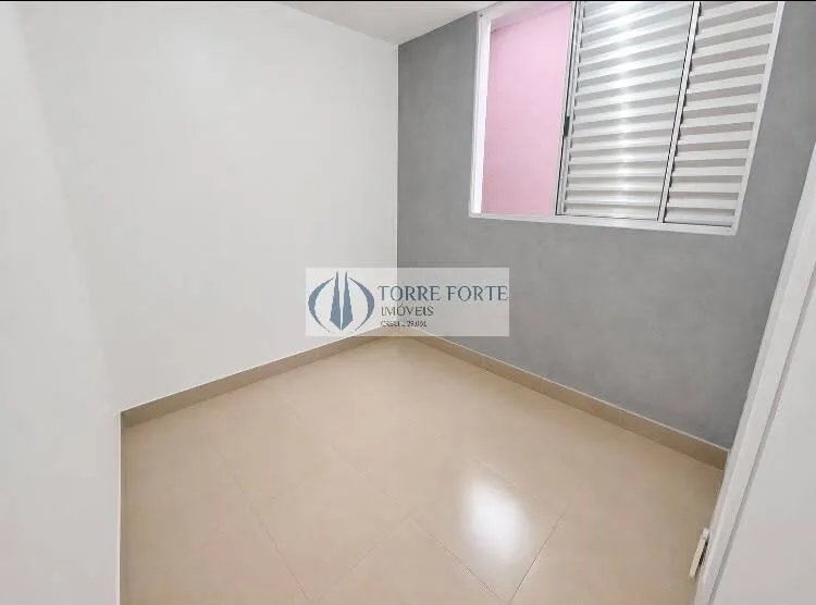 Imagem Bela casa em condomínio fechado com 2 dormitórios em Itaquera