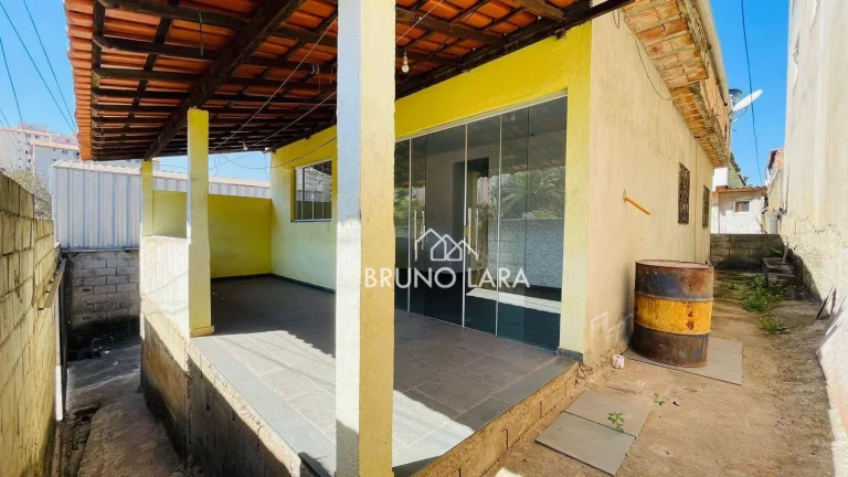 Imagem Casa disponível para venda no bairro Paquetá - Betim/MG