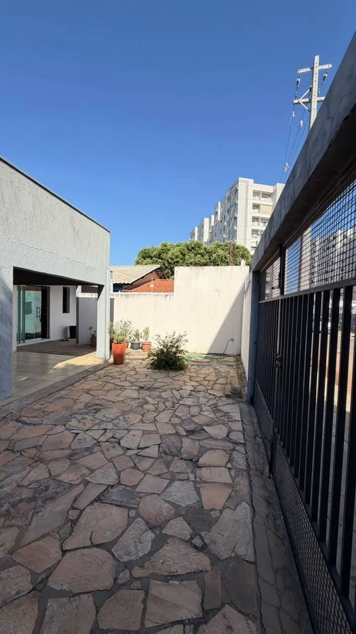 Imagem Casa 3 Quartos com Piscina Bela Marina