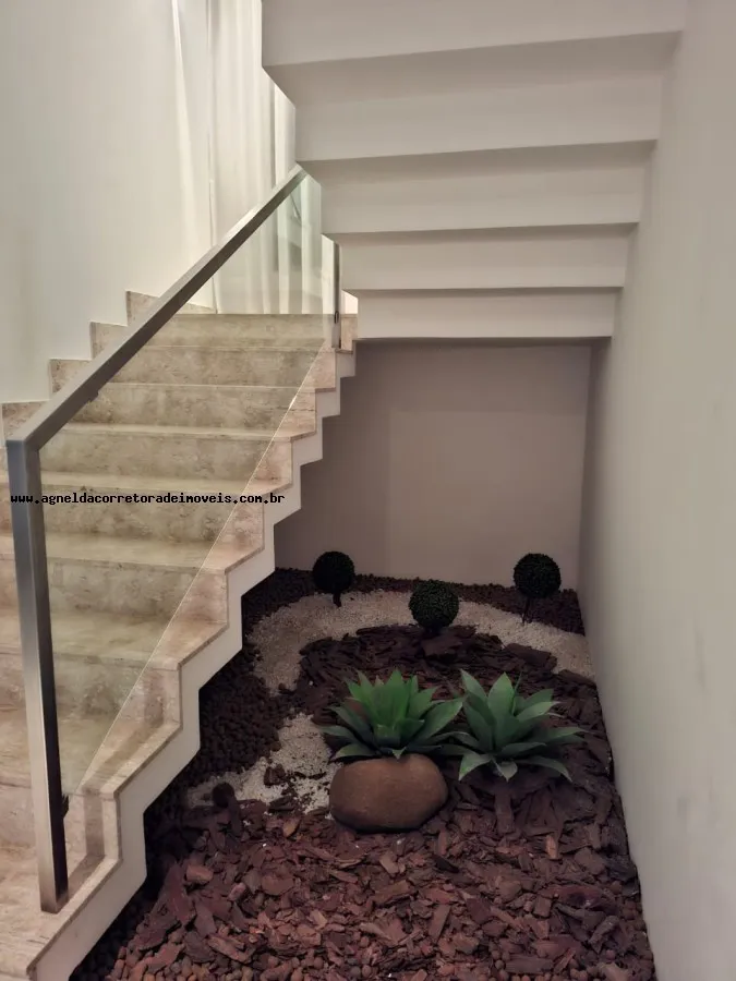 Imagem Casa em Condomínio para Venda em Natal, Candelária, 5 dormitórios, 4 suítes, 6 banheiros, 6 vagas