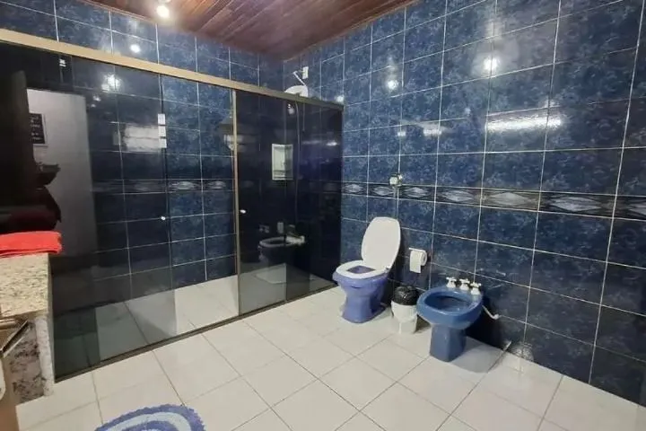 Imagem CASA A VENDA NO BAIRRO HARMONIA EM CANOAS COM 4 QUARTOS / 1 SUITE / 3 BANHEIROS / 6 VAGAS