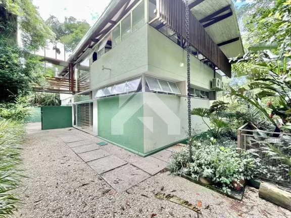 Imagem Casa de Condomínio em Chácara do Refúgio - Carapicuíba