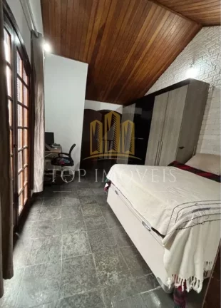 Imagem Linda Casa Localizada no Bosque dos Eucaliptos 3 dormitorios Suite Portao Automatico Rua sem saida.