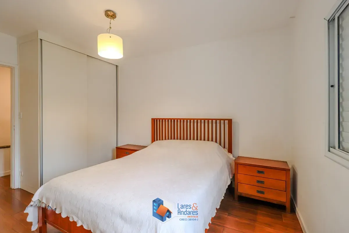 Imagem Sobrado para venda em Cidade Monções com 3 quartos, sendo 1 suíte, 178m²