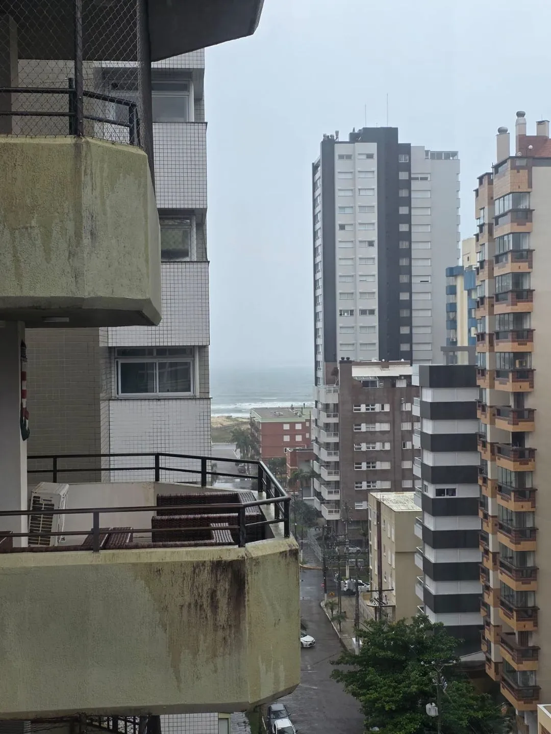 Imagem Apartamento à venda em Torres, com 3 quartos, 118.77m2