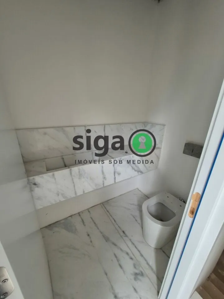 Imagem Casa em Condomínio a venda na Cidade Jardim com 4 quartos
