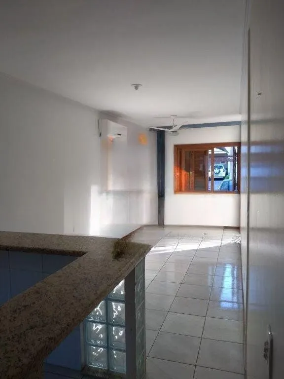 Imagem Casa 3 Dormitório(s) Bairro Aberta dos Morros - Porto Alegre