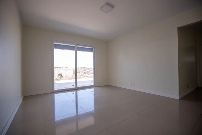Imagem Apartamento 3 quartos sendo 1 suíte para venda no bairro Cristo Redentor em Caxias do Sul