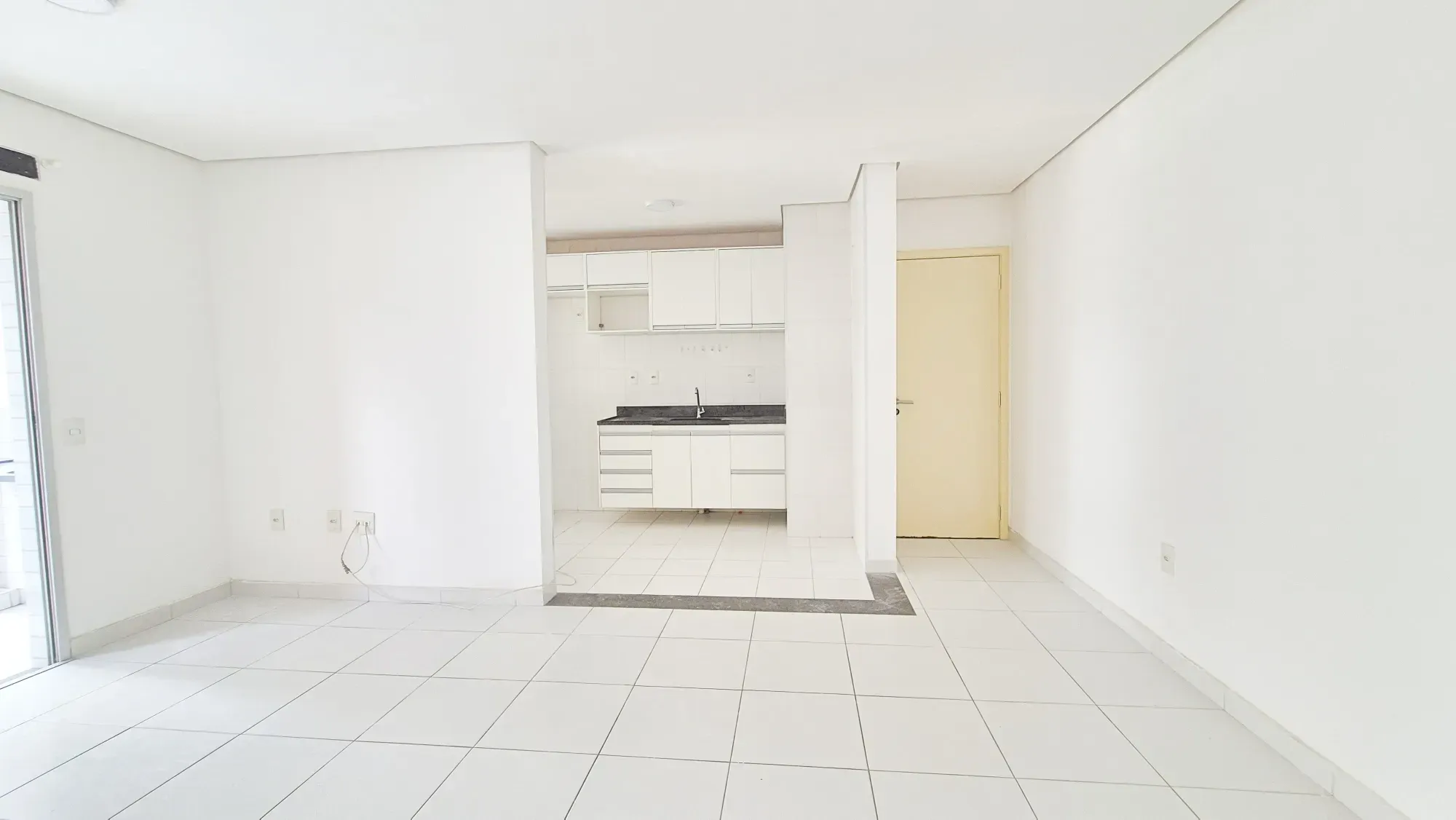 Imagem Apartamento com 2 Quartos à Venda ou Locação, 66 m² em Ponta Negra - Manaus
