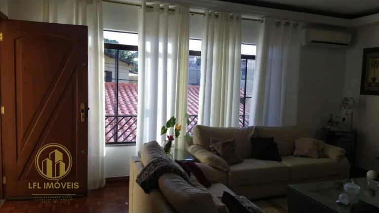 Imagem Sobrado à Venda, 310 m², 3 dormitórios, 4 vagas. - Adalgisa / Osasco