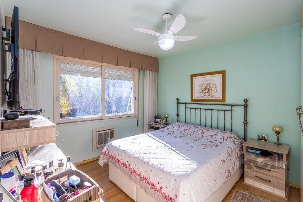 Imagem Apartamento no Jardim Botânico de 3 dormitórios dependência e 2 vagas