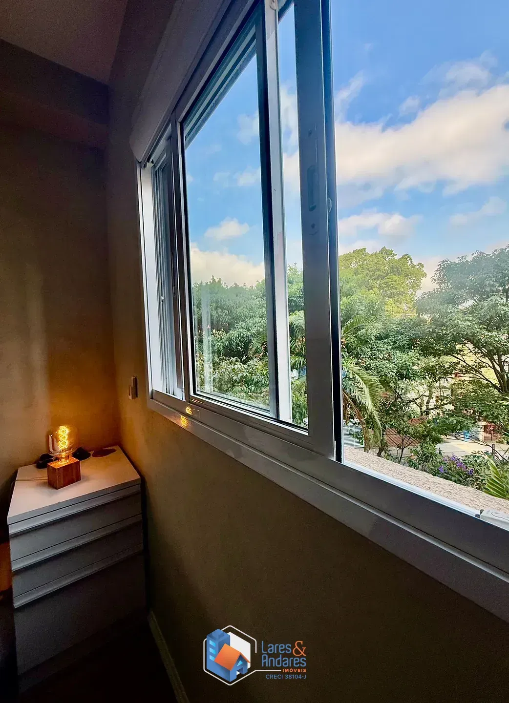 Imagem Apartamento para venda e locação em Pinheiros com 1 quarto, sendo 1 suíte, 46m²