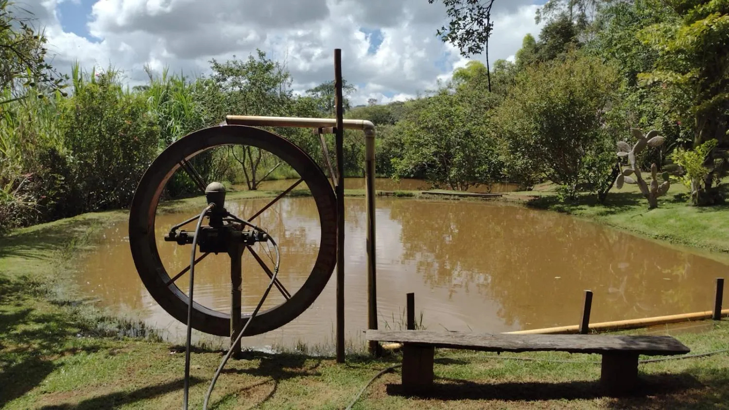 Imagem Sítio à Venda em Entre Rios de Minas/ MG , com 6 hectares (60.000 m²)