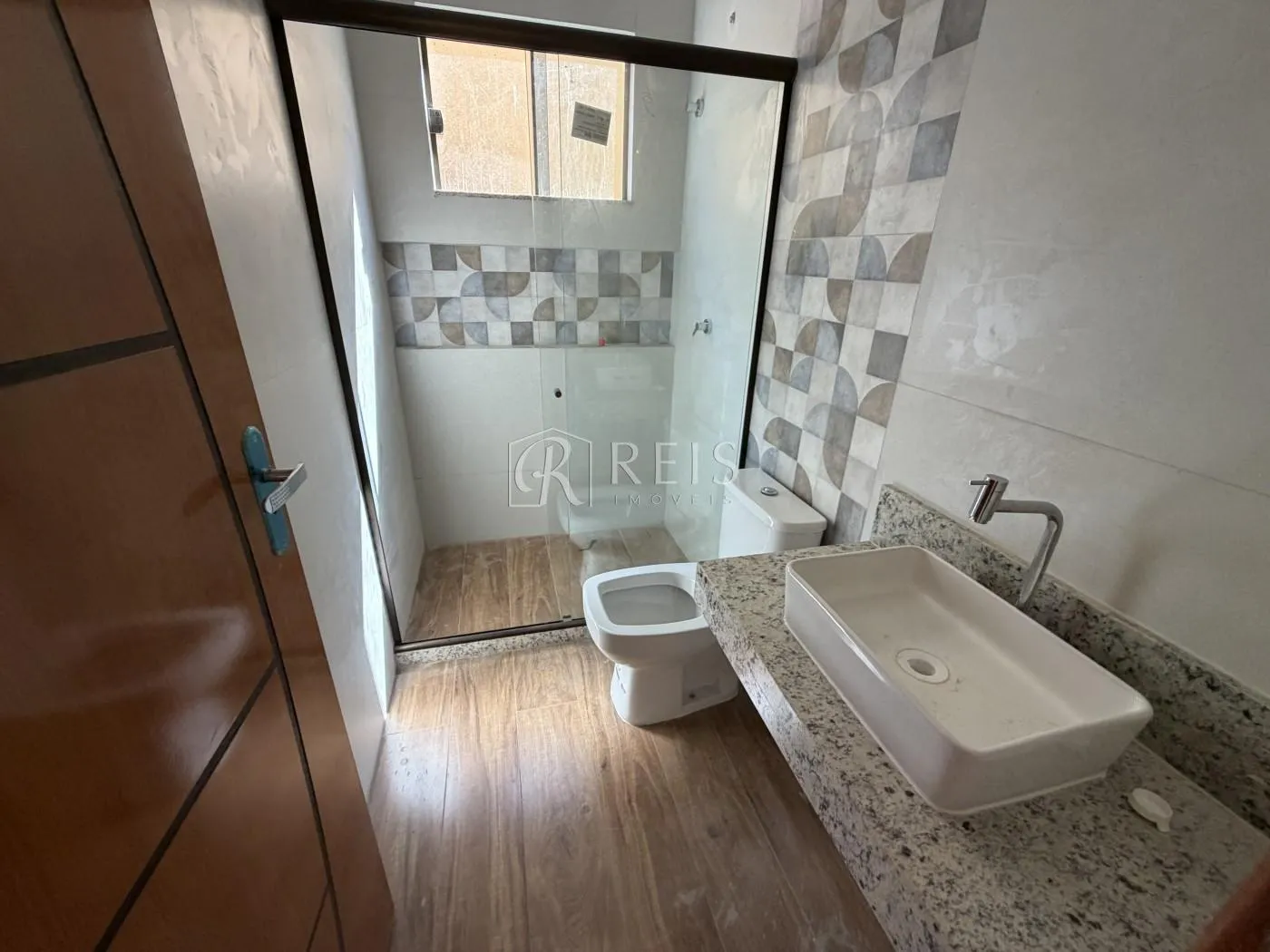 Imagem Casa para Venda em Rio das Ostras, Jardim Mariléa, 3 dormitórios, 1 suíte, 3 banheiros, 2 vagas