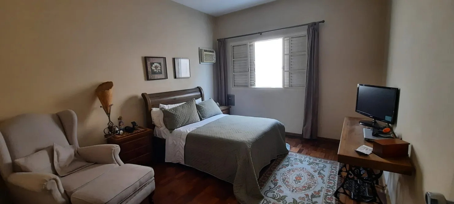 Imagem Casa à venda 4 Quartos, 2 Suites, 4 Vagas, 392M², Jardim Indepedência, Guaratinguetá - SP
