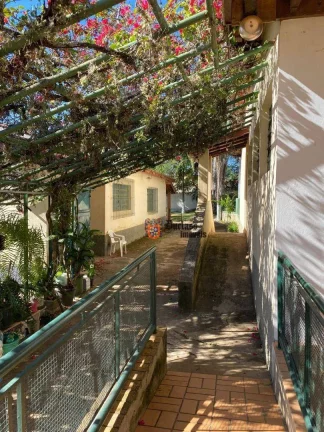 Imagem Chácara com 3 dormitórios à venda, 1552 m² por R$ 1.050.000,00 - Rio Acima - Jundiaí/SP