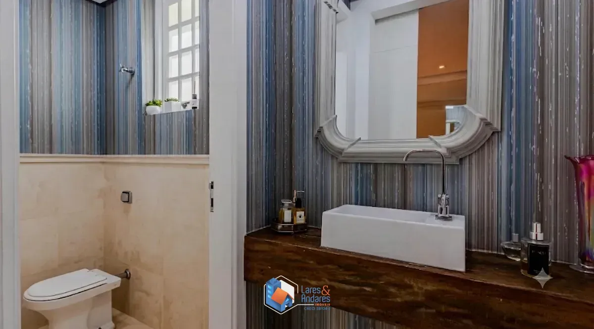 Imagem Casa para venda em Pacaembu com 3 quartos, sendo 3 suítes, 350m²